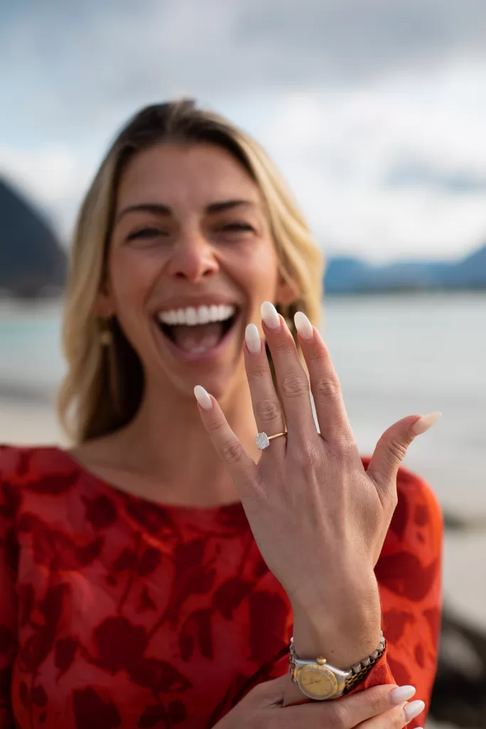 engagement proposal photographer Lofoten, destination photography